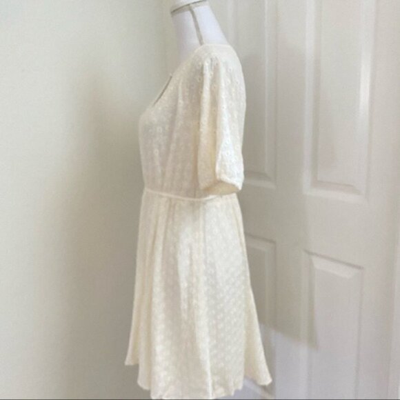 Madewell Eyelet Tassle Tie Cream Dress Sz 10 NWT Peasant Cottage Core Boho - Picture 8 of 12